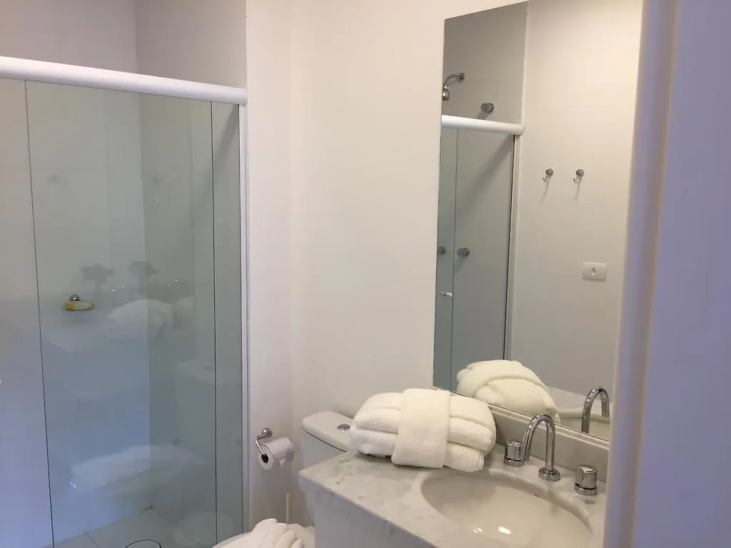 דירות Campos do Jordão Gaudi Loft Design 40
