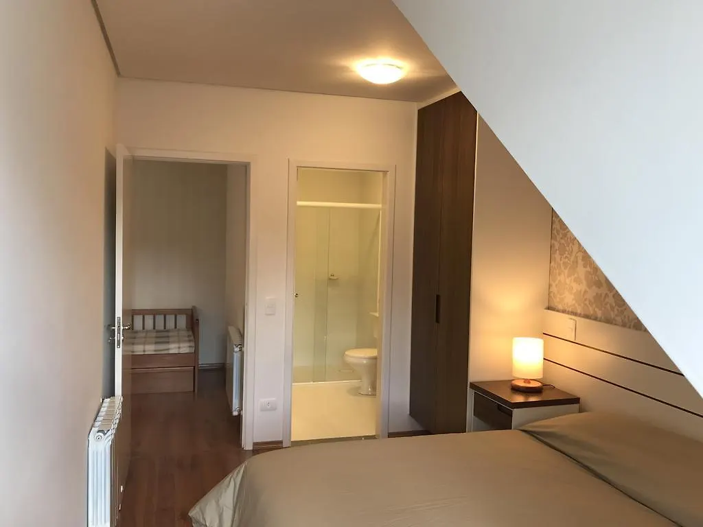 דירות Campos do Jordão Gaudi Loft Design 40