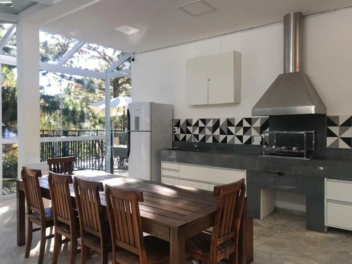 דירות Campos do Jordão Gaudi Loft Design 40
